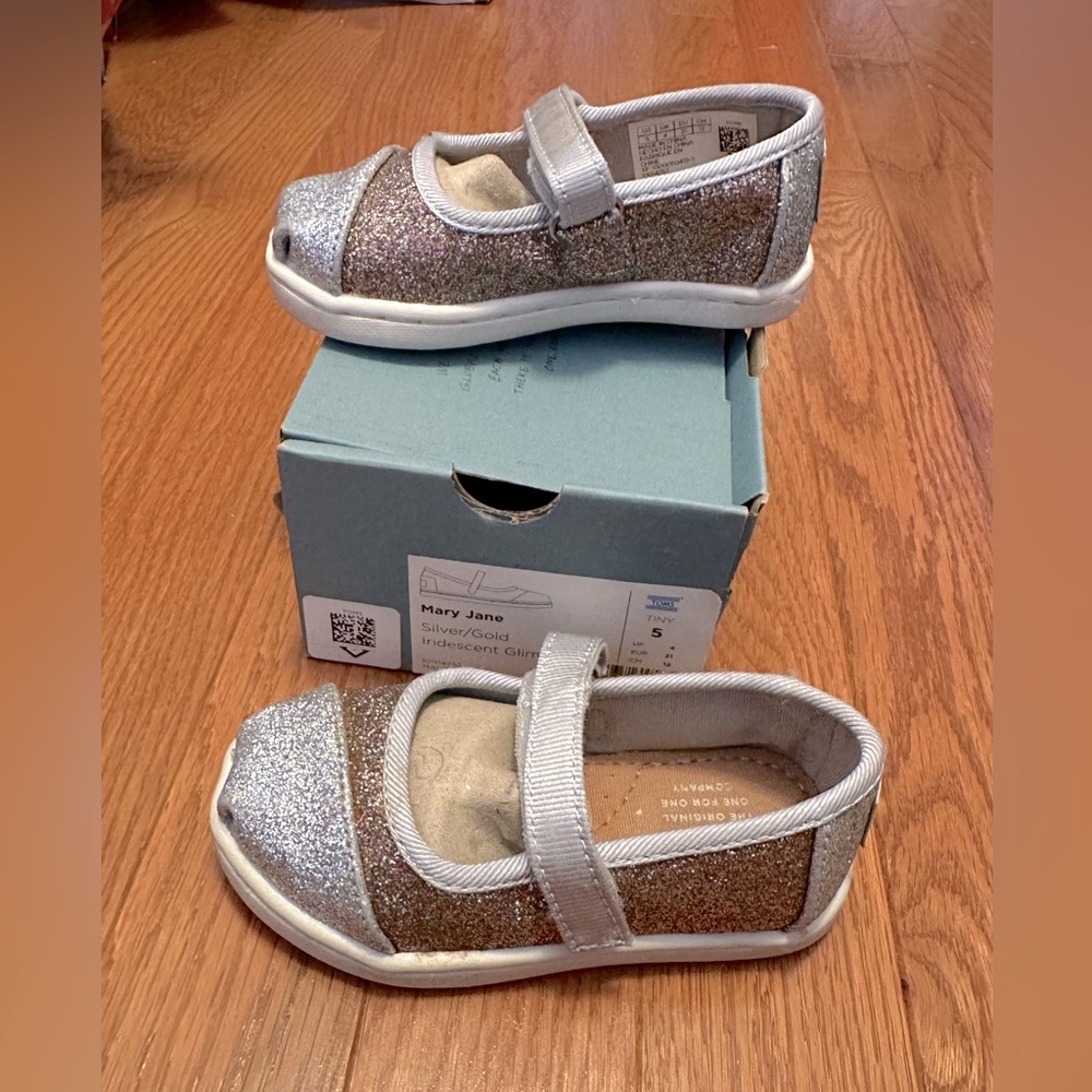 Baby/Toddler Mary Jane Toms Glitter Silver/Gold